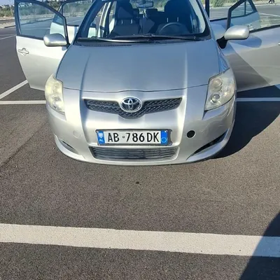 Toyota Auris 2008 në shitje