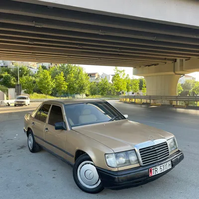 Mercedes-Benz W123 1985 në shitje