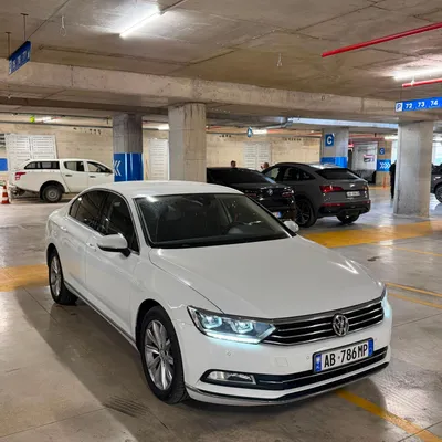 Volkswagen Passat 2018 në shitje