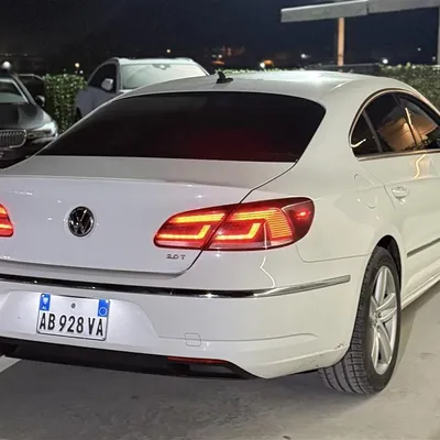 Volkswagen Passat CC 2013 në shitje