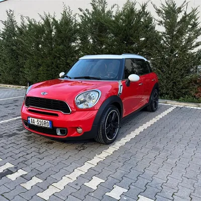 Mini Countryman 2013 në shitje