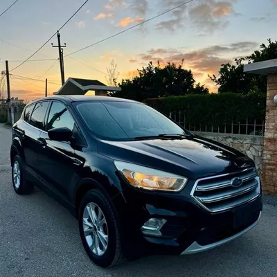 Ford Escape 2017 në shitje