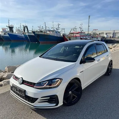Volkswagen Golf 2019 në shitje