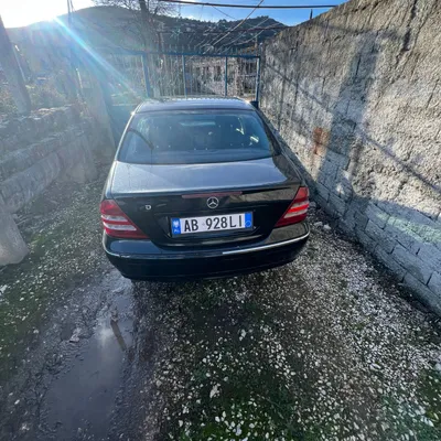 Mercedes-Benz C-class 2005 në shitje
