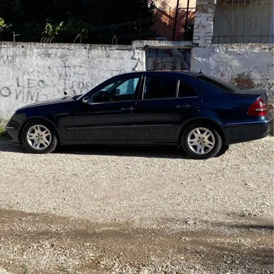 Mercedes-Benz E-class 2002 në shitje