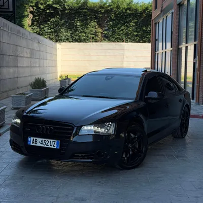 Audi A8
