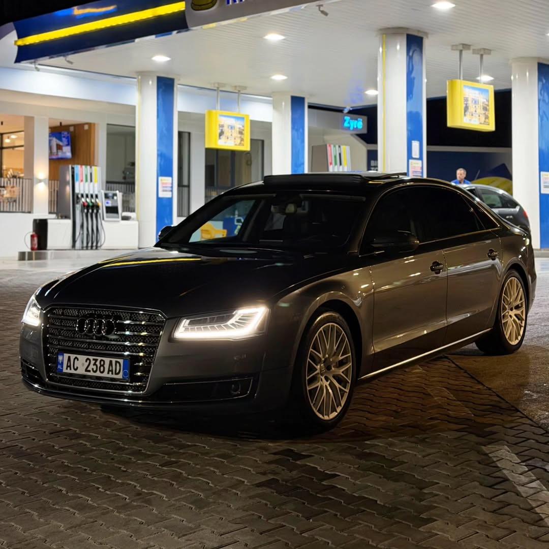 2015 Audi A8 thumbnail 6