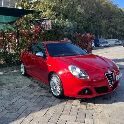 Alfa Romeo Giulietta 2012 në shitje