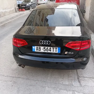Audi A4 2009 në shitje