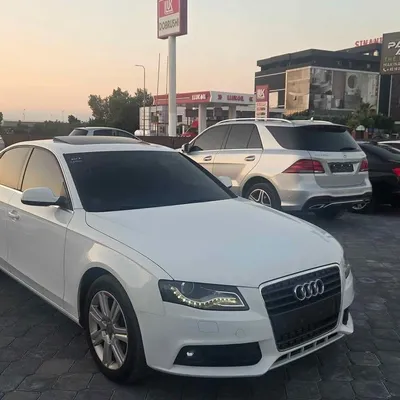 Audi A4 2012 në shitje