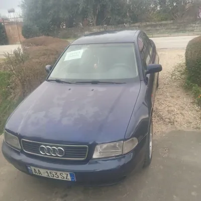 Audi A4 1997 në shitje