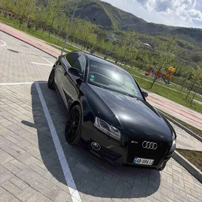 Audi A5 2010 në shitje