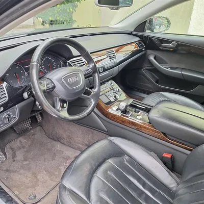 Audi A8 2011 në shitje