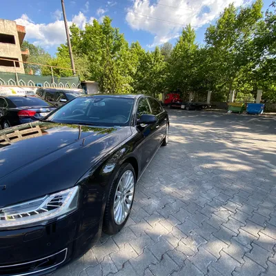 Audi A8