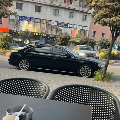 Audi A8 2013 në shitje