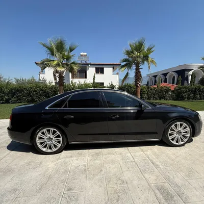 Audi A8 2012 në shitje