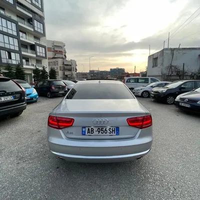 Audi A8 2012 në shitje