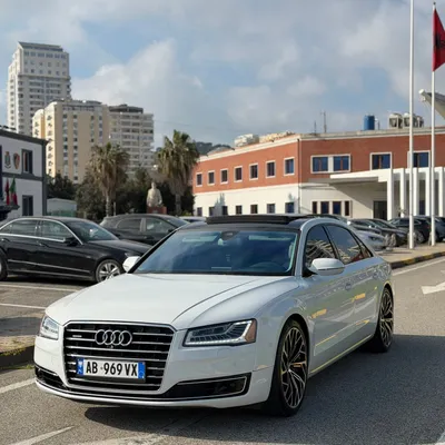 Audi A8 2016 në shitje