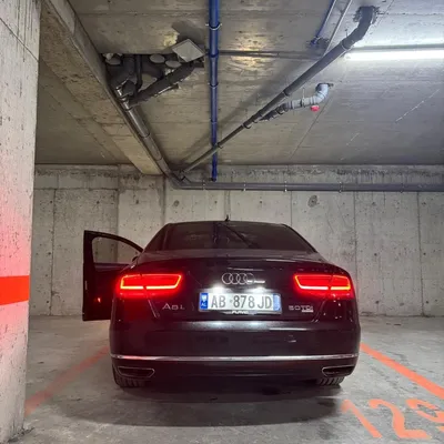 Audi A8 2012 në shitje