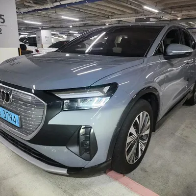 Audi Q4 e-tron 2025