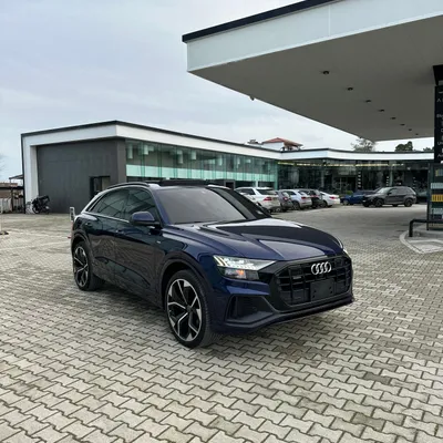 Audi Q8