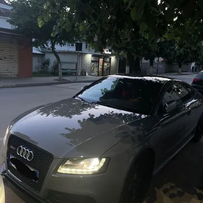 Audi RS5 2012 në shitje