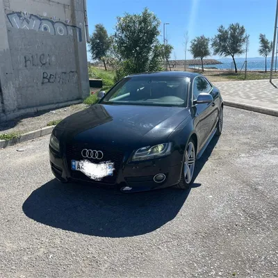 Audi S5 2009 në shitje
