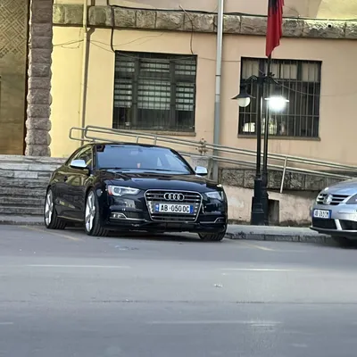 Audi S5