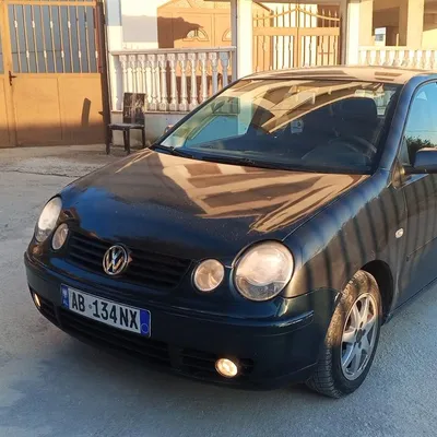 Volkswagen Polo 2004 në shitje