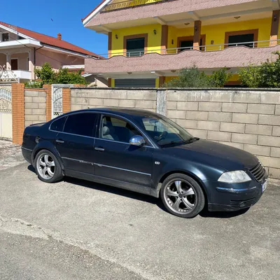 Volkswagen Passat 2002 në shitje