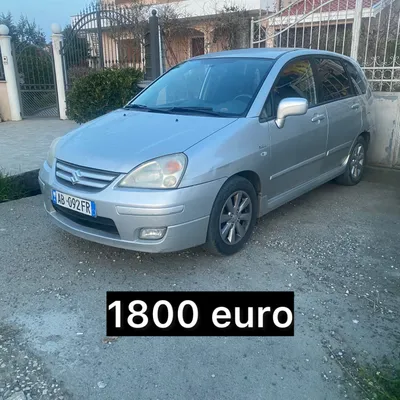 Suzuki Liana