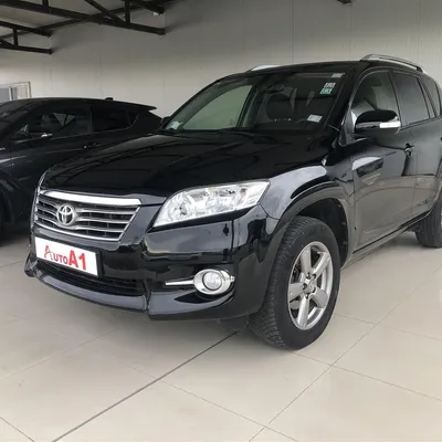 Toyota RAV4 2013 në shitje