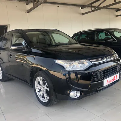 Mitsubishi Outlander 2013 në shitje
