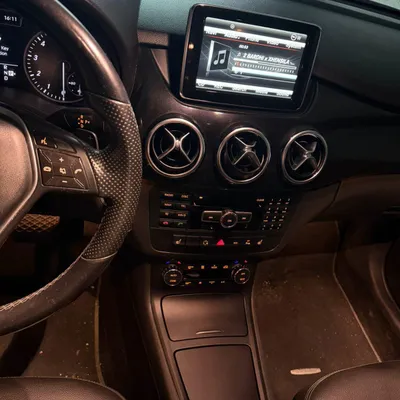 Mercedes-Benz B-class