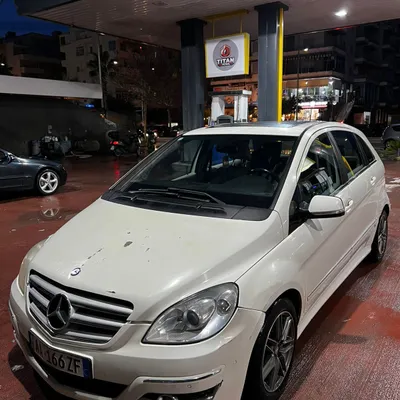 Mercedes-Benz B-class 2008 në shitje