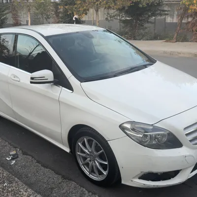 Mercedes-Benz B-class 2014