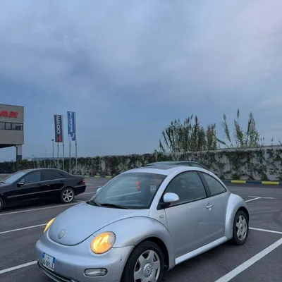 Volkswagen Beetle 2001 në shitje