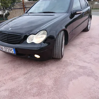 Mercedes-Benz C-class 2003 në shitje