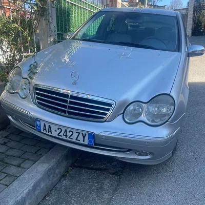 Mercedes-Benz C-class 2005 në shitje