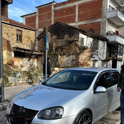 Volkswagen Golf 2007 në shitje