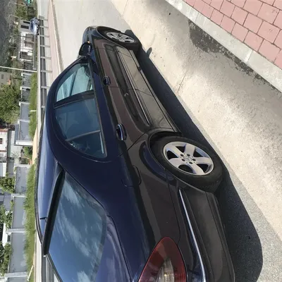 Mercedes-Benz E-class 2003 në shitje