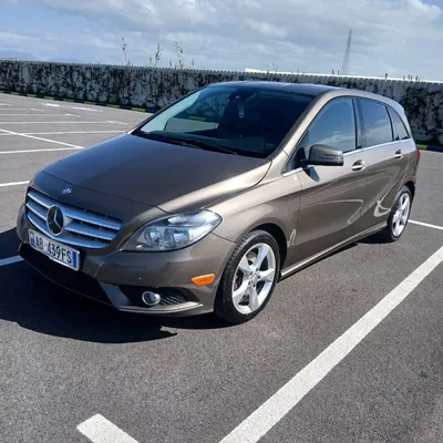 Mercedes-Benz B-class 2013 në shitje
