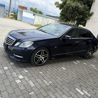 Mercedes-Benz E-class 2012 në shitje