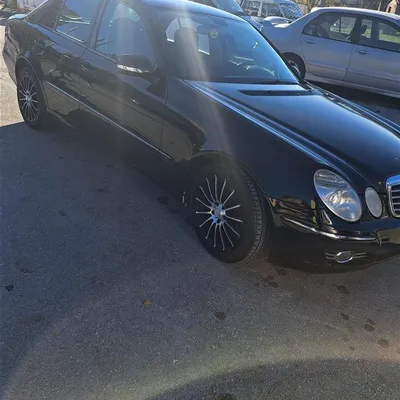 Mercedes-Benz E-class 2008 në shitje