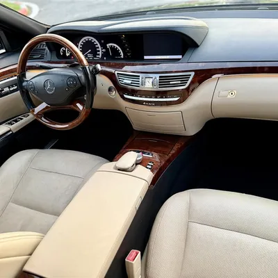 Mercedes-Benz S-class 2010 në shitje