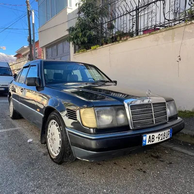 Mercedes-Benz W124