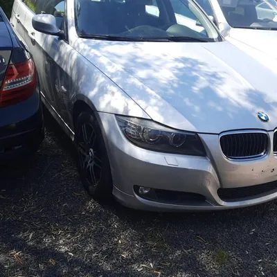 BMW 3 Series 2010 në shitje
