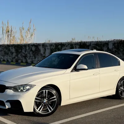 BMW 3 Series 2013 në shitje