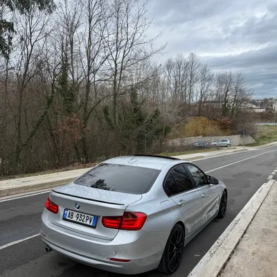 BMW 3 Series 2013 në shitje