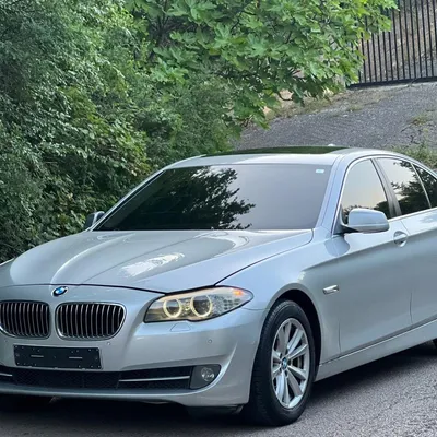 BMW 5 Series 2013 në shitje